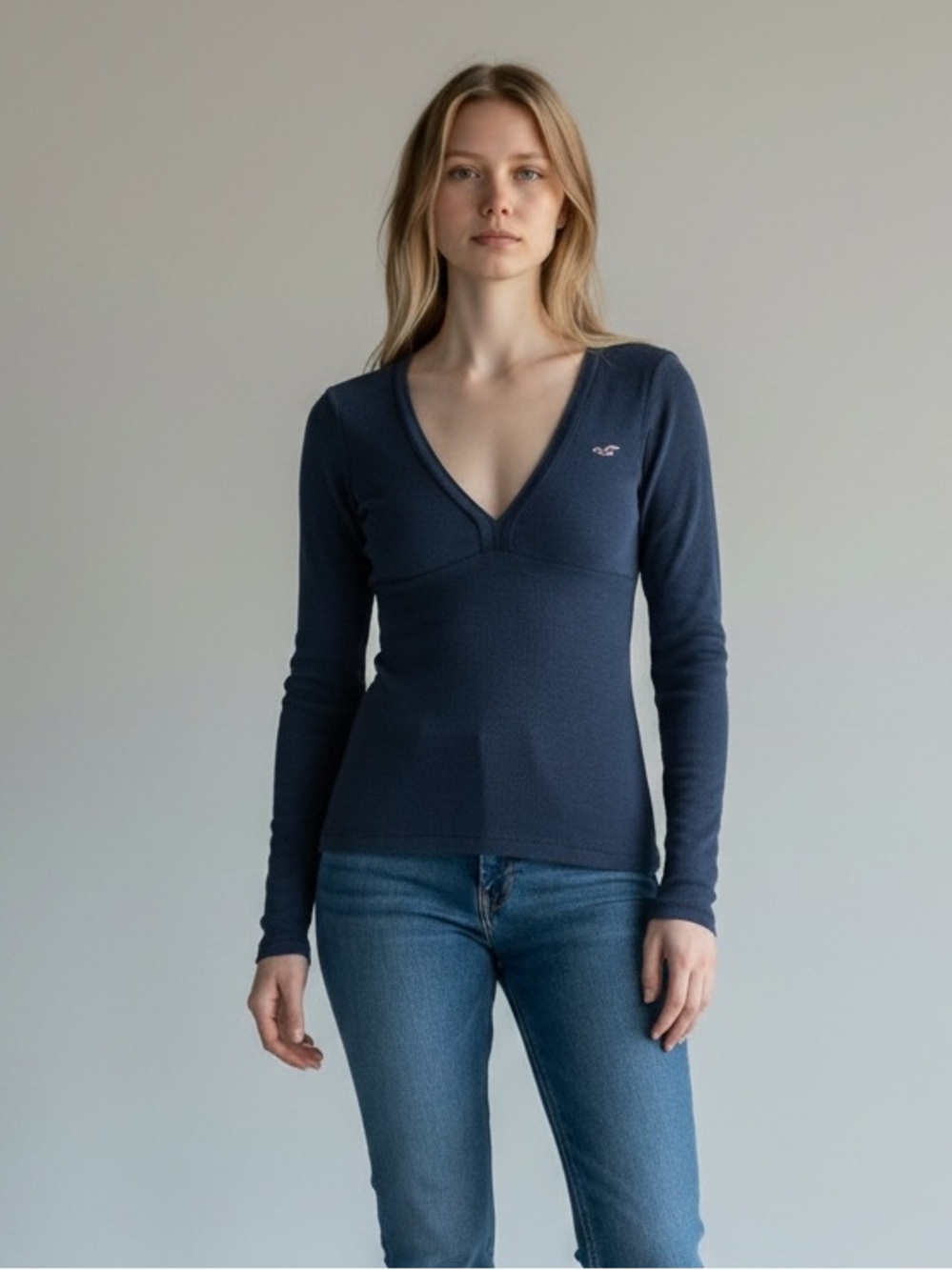 Hollister Blue Bella Swan Babydoll Y2K Long-Sleeve V-Neck Baddie Top Size Large